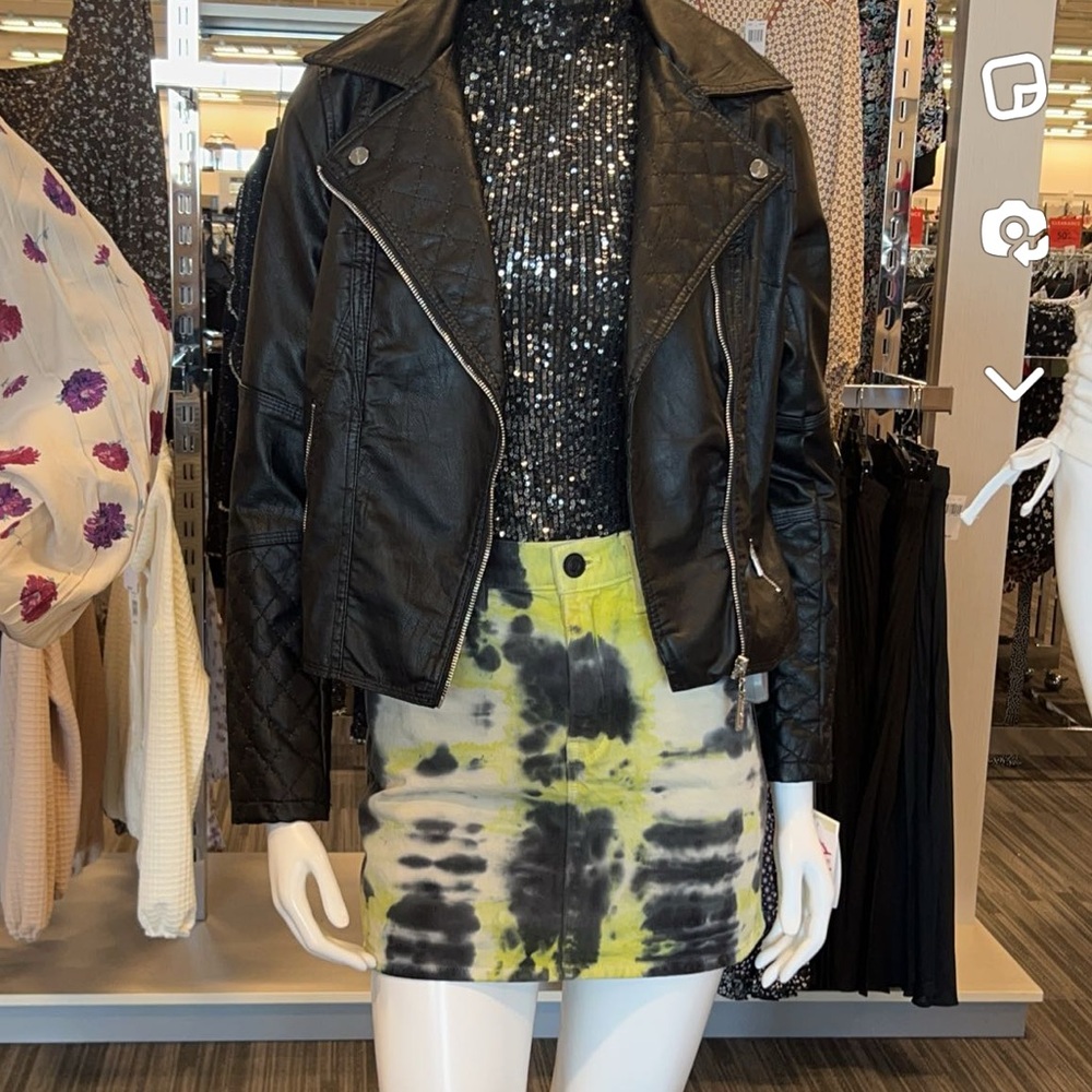 NWT Hudson Viper Denim Skirt